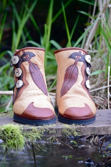 Reverend Lo's Feather Moccasins - Image 5